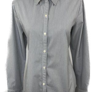 Liz Claiborne long sleeve, cuffed, stretch shir